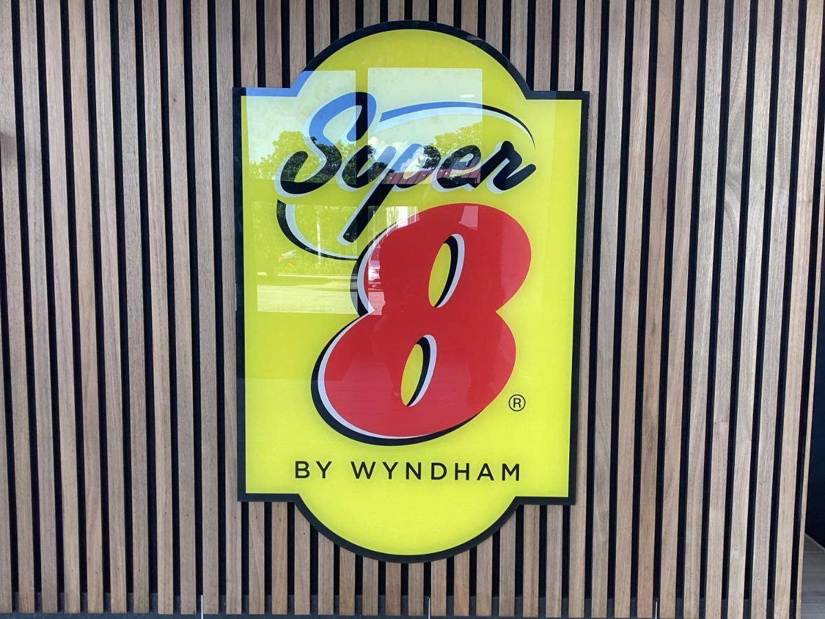 Отель Super 8 By Wyndham Baltimore Northwest Экстерьер фото